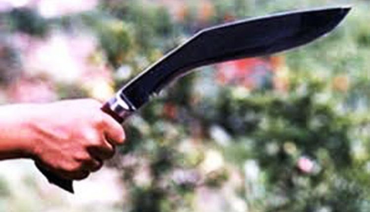 khukuri-prahar
