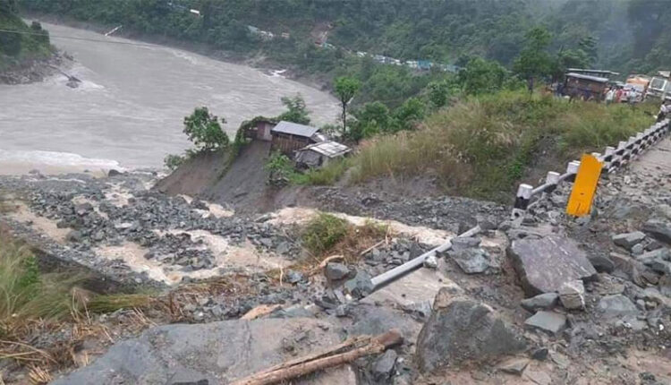 Narayangadh-Muglin-Road
