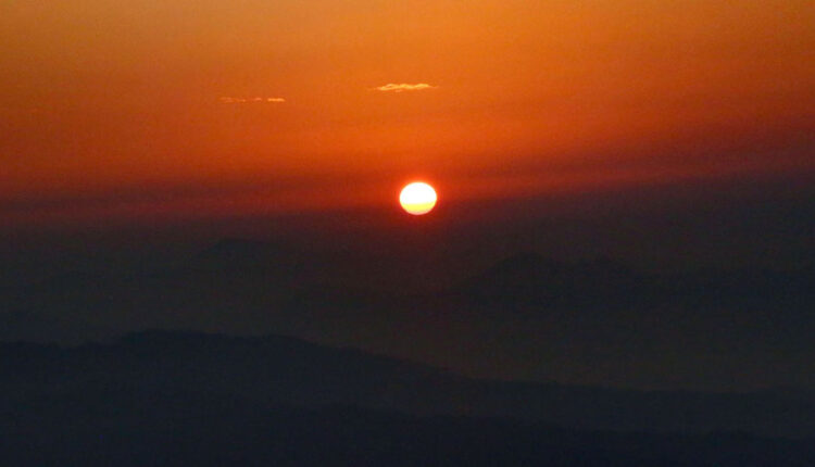 Sunrise-view-from-Pokhara