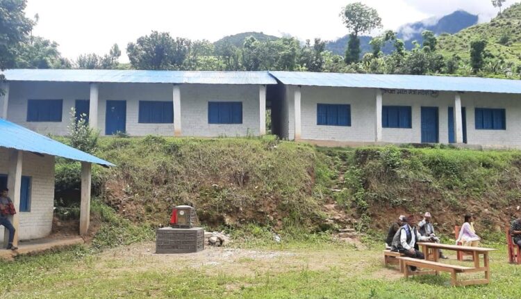 School-mugu1