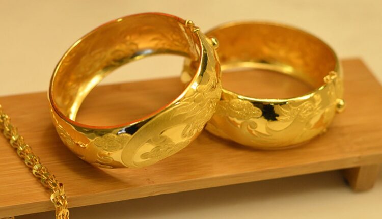 Gold1609912964_1200